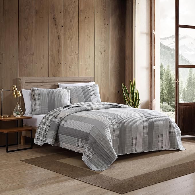Eddie Bauer - Twin Quilt Set, Cotton Reversible Bedding with Matching Sham, Home Decor for All Seasons (Fairview Grey, Twin)