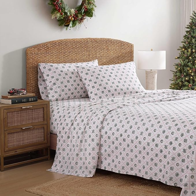 Tommy Bahama - King Size Sheet Set, Crisp & Cool Cotton Percale Bedding with a Smooth Lightweight Feel, 4 Piece Holiday Bed Sheets with Matching Pillowcases (Palm Tree Trellis Red)