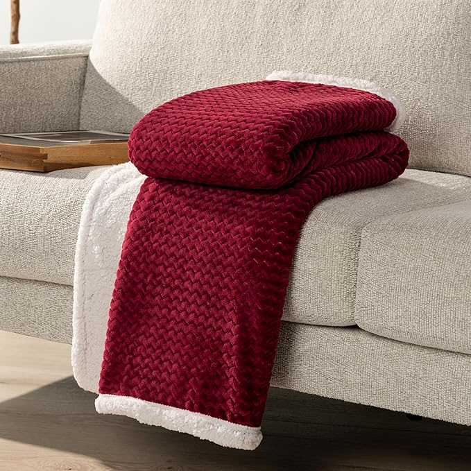 PAVILIA Maroon Red Couch Blanket Throw Reversible Sherpa Chevron, Soft Cozy Jacquard Weave Textured Blanket Sofa Bed, Thick Warm Large Fleece Car Blanket, Plush Home Decor Gift, 50x60 Burgundy Wine