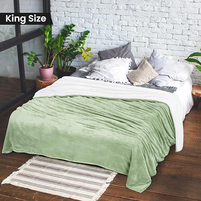Utopia Bedding Sherpa Blanket King Size (Sage Green, 90x102 Inches) - Soft Lightweight Plush Fleece Reversible Blanket for Bed, Sofa, Couch, Camping and Travel