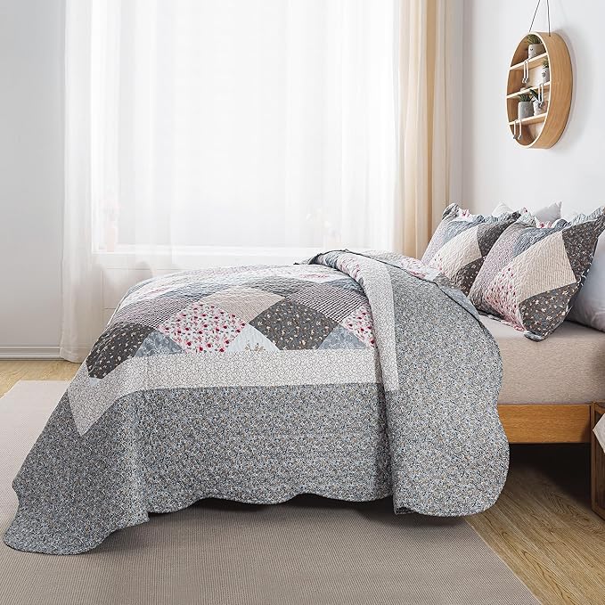 HoneiLife Queen Size Quilt Set - 3 Pieces - Grey Border Microfiber Bedding Set - Lightweight, Reversible Coverlets, Floral Bedding - All Season Quilts