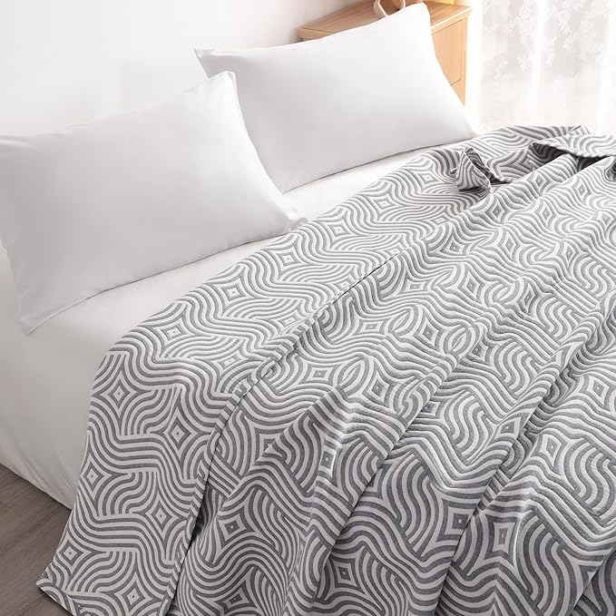 NTBAY 3 Layers Cotton Muslin 106x92 King Bed Blanket, Super Soft Breathable Thermal Yarn Dyed Quilt for Adults, Perfect Lightweight Blanket for Couch Sofa Bed All Seasons, Grey Geometric Ripples