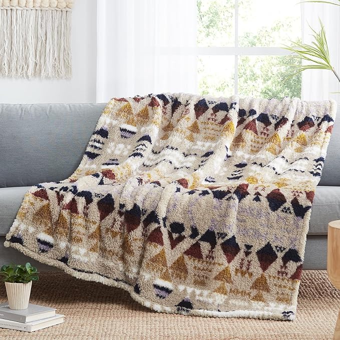 CASAAGUSTO Boho Sherpa Throw Blanket, Aztec, Ultra Soft, Warm, Cozy, Plush, Thick Fleece Bohemian Throw Blanket for Couch, Bed, Sofa (Khaki 50 * 60 Inch)