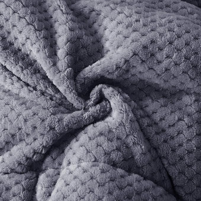 KASENTEX Super Ultra Soft Luxury Plush Sherpa Comforter, Cozy Reversible Fleece - Goose Down Alternative Fill, Machine Washable Bedding, Excalibur Grey, Queen Size