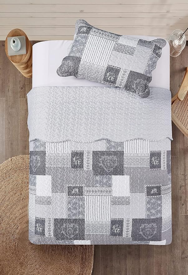 Brilliant Sunshine Grey Heart Love, Floral and Lace Patchwork, 2-Piece Quilt Set with 1 Sham, Reversible Bedspread, Soft Lightweight Coverlet, All-Season, Twin, Grey