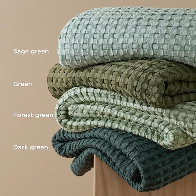 Bedsure Cooling Cotton Waffle Queen Size Blanket - Lightweight Breathable Blanket of Rayon Derived from Bamboo for Hot Sleepers, Luxury Throws for Bed, Couch and Sofa, Green, 90x90 Inches