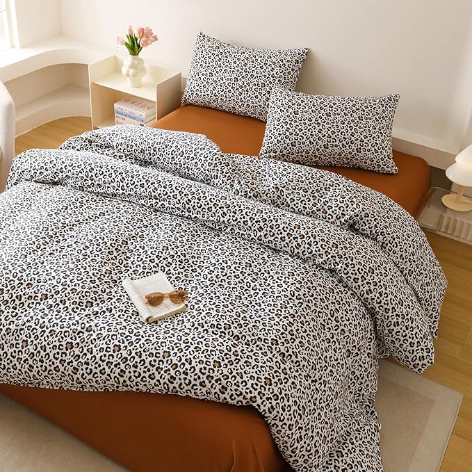 Cottonight Leopard Comforter Set King Animal Cheetah Print Bedding Set 3 Pieces Leopard Print Comforter Fluffy Soft Bedding Set Women Men King Comforter with 2 Pillowcases