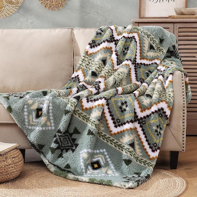 CASAAGUSTO Boho Sherpa Throw Blanket, Aztec,Ultra Soft, Warm, Cozy, Plush, Thick Fleece Throw Blanket for Couch, Bed, Sofa (Olive Green 50 * 60 Inch)