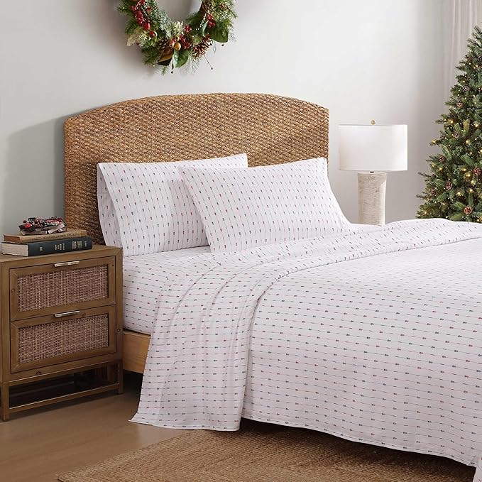Tommy Bahama - Queen Size Sheet Set, Crisp & Cool Cotton Percale Bedding with a Smooth Lightweight Feel, 4 Piece Holiday Bed Sheets with Matching Pillowcases (Pineapple Pinstripe Red)
