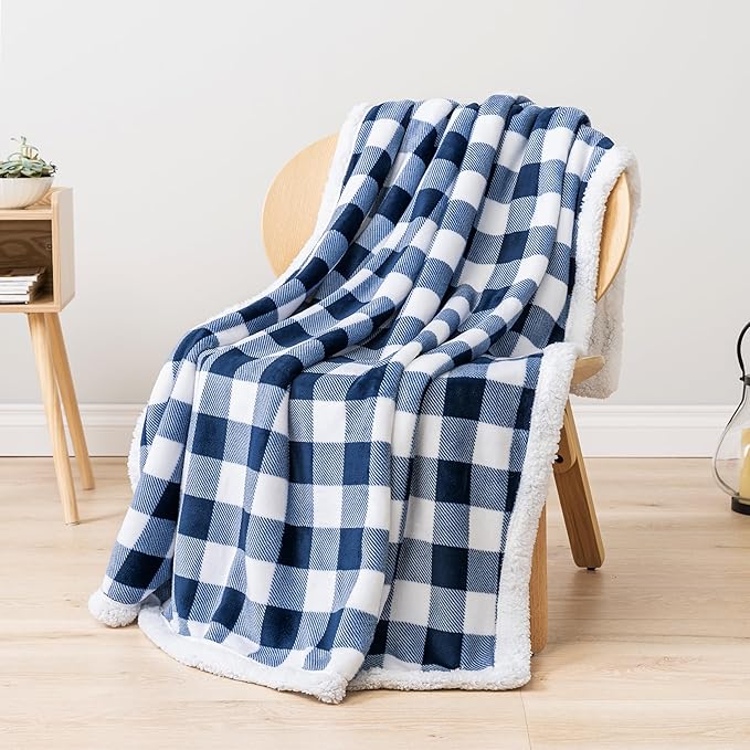 PAVILIA White and Navy Blue Buffalo Plaid Sherpa Throw Blanket for Couch Twin, Soft Fuzzy Flannel Blanket for Bed, Plush Checkered Fleece Blanket and Throws, Warm Thick Winter Blanket Gift, 60x80