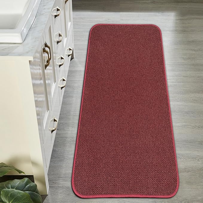 Christmas Bath Mat,Ultra Thin Bathroom Runner Rugs,Large Bath Mats for Bathroom,Quick Dry,Non-Slip,Machine Washable,Low Pile,Bath Rug,Shower Outside,Sink,Home Decor Accessories.Red,（17x35inch）