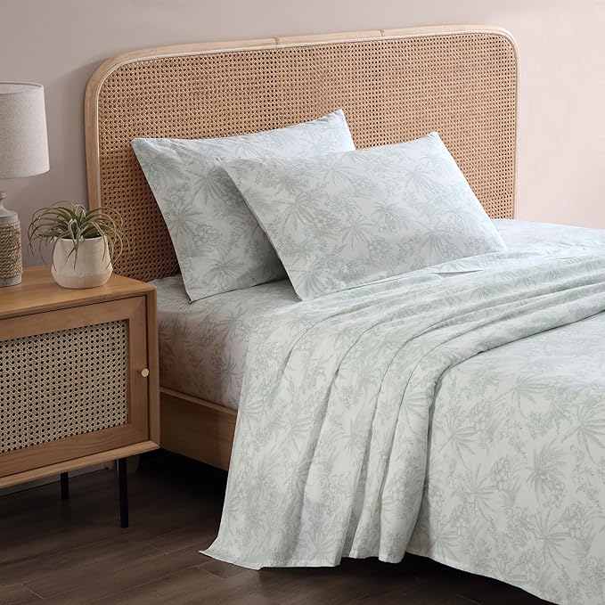 Tommy Bahama - Queen Size Sheets Set, Crisp & Tailored Cooling Sheets with a Smooth Cotton Percale Lightweight Feel - Bed Sheets with Matching Pillowcases & Fitted Sheet (Pen and Ink Palm Green)