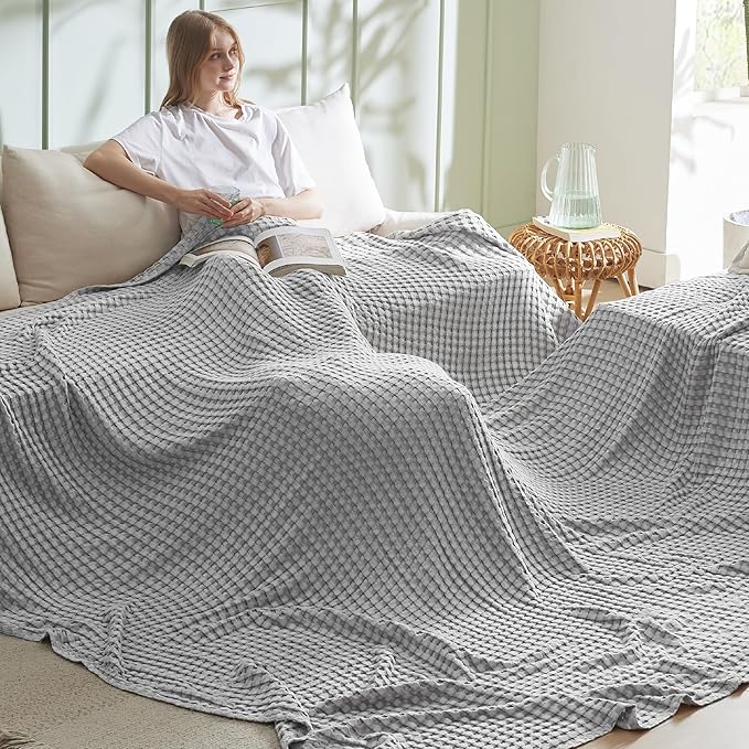 Bedsure Cooling Cotton Waffle Oversized King Blanket - Lightweight Breathable Blankets Rayon Derived from Bamboo for Hot Sleepers, Luxury Throws for Bed and Sofa, Grey, 120x96 Inches