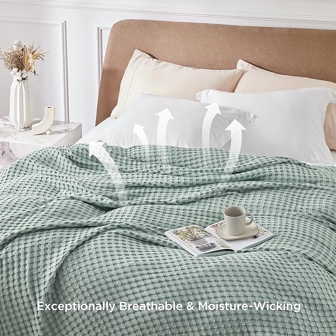 Bedsure Cooling Cotton Waffle Twin XL Blanket - Lightweight Breathable Blanket of Rayon Derived from Bamboo for Hot Sleepers, Luxury Throws for Bed, Couch and Sofa, Mint Green, 66x90 Inches