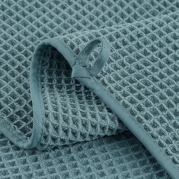 New Microfiber Waffle Bath Towels, 2 Pieces, Oversized, Soft, Absorbent, Fast Drying, Lint Free (Green)