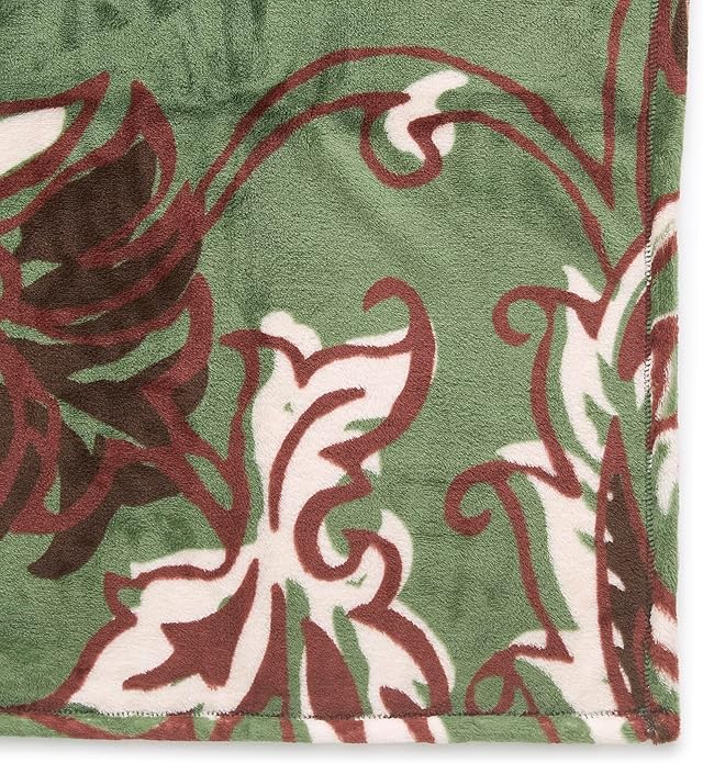 Vera Bradley Women's Disney Fleece Plush Throw Blanket