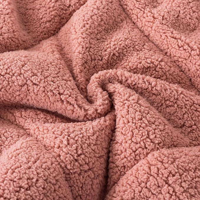 KASENTEX Super Ultra Soft Luxury Plush Sherpa Comforter, Cozy Reversible Fleece - Goose Down Alternative Fill, Machine Washable Bedding, Sunset Rose Pink, King Size