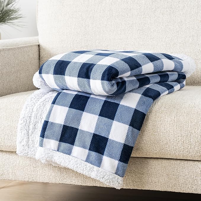 PAVILIA White and Navy Blue Buffalo Plaid Sherpa Throw Blanket for Couch Twin, Soft Fuzzy Flannel Blanket for Bed, Plush Checkered Fleece Blanket and Throws, Warm Thick Winter Blanket Gift, 60x80