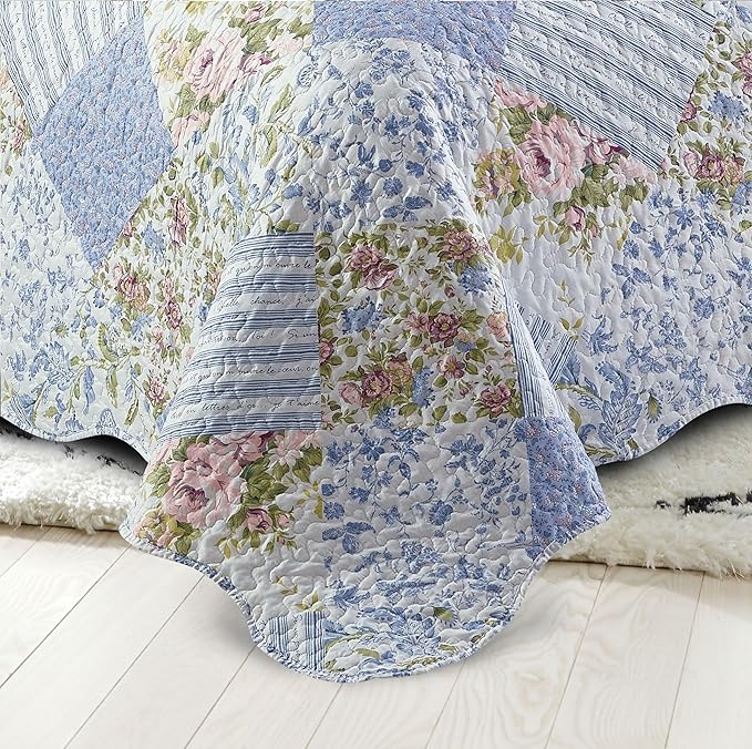 Brilliant Sunshine Blue Rose Patchwork, 3-Piece Quilt Set with 2 Shams, Reversible Bedspread, Soft Lightweight Coverlet, All-Season, King, Blue Rose