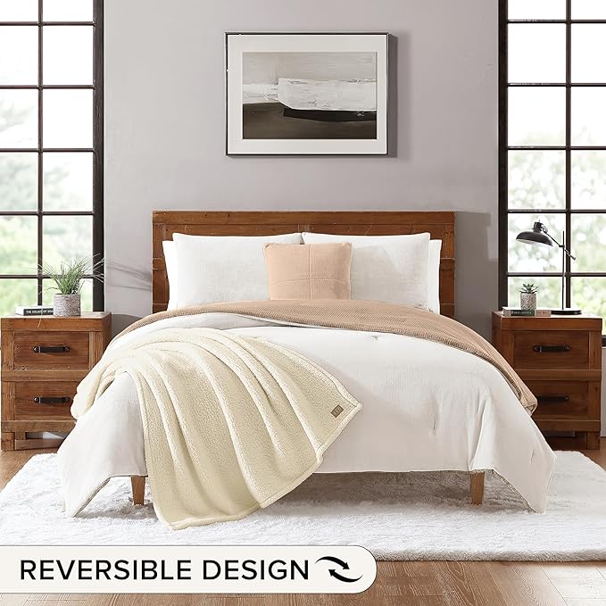 UGG Comforter Set 5 Piece Bed in a Bag with Throw Blanket, Decorative Pillow, Shams, and Reversible Comforter Hypoallergenic Washable Luxury Warm Fluffy Bedding Set, Ivory, King Size (Remina)