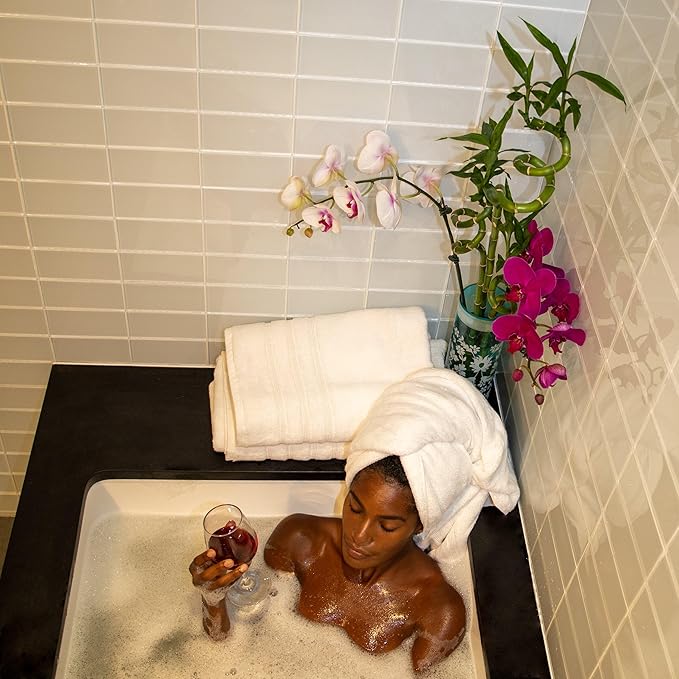 Mosobam Luxury Turkish 4pc Towel Set 30X58 16X30 White 700 GSM Bamboo Viscose & Aegean Turkish Combed Cotton