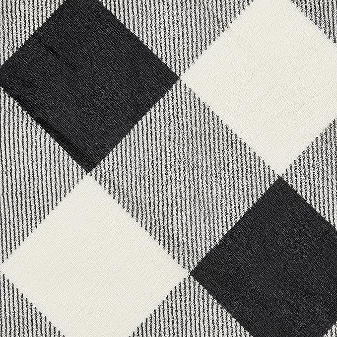 Fleece/Sherpa Throw Blanket - Super Soft Printed Blanket for Couch, Chair, or Bed - Cozy, Luxurious Plush Throw Blanket - Throw 50" x 60", Black/White Buff Check