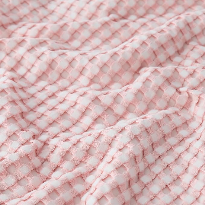Bedsure Cooling Cotton Waffle King Size Blanket - Lightweight Breathable Blanket of Rayon Derived from Bamboo for Hot Sleepers, Luxury Throws for Bed, Couch and Sofa, Pink, 104x90 Inches