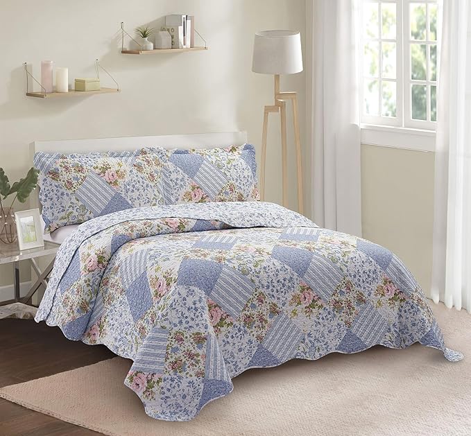 Brilliant Sunshine Blue Rose Patchwork, 3-Piece Quilt Set with 2 Shams, Reversible Bedspread, Soft Lightweight Coverlet, All-Season, King, Blue Rose