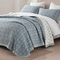 Quilt Set King Size - 100% Cotton Blue White Floral Bedspread Bedding Sets, Lightweight Reversible Botanical Pattern Coverlet with 2 Pillow Shams, 3-Piece All Season, 98x106