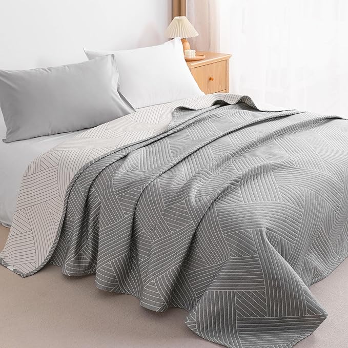 NTBAY 3 Layers Cotton Muslin 106x92 King Bed Blanket, Super Soft Breathable Thermal Yarn Dyed Quilt for Adults, Perfect Lightweight Blanket for Couch Sofa Bed All Seasons, Grey Volleyball