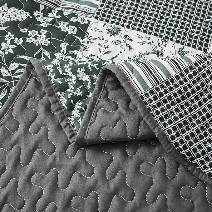 Mybedsoul Black Grey Boho Quilt Set King Size,3 Pieces Plaid Floral Bedspread Coverlet Set for All Season,Patchwork Reversible Bedding Set King 90"x104"