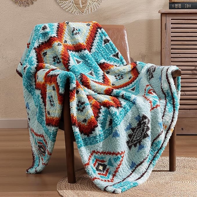 CASAAGUSTO Boho Sherpa Throw Blanket, Aztec King Size Blanket, Ultra Soft, Warm, Cozy, Plush, Thick Fleece Bohemian Throw Blanket for Couch, Bed, Sofa (Aqua 108 * 90 Inch)