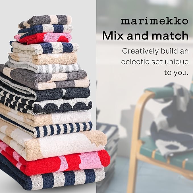 MARIMEKKO Unikko Terry Cotton Guest Towel (Pink) – Floral Patterned Guest Towels – 20 in x 12 in