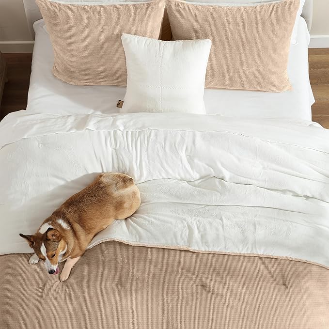 UGG Comforter Set 5 Piece Bed in a Bag with Throw Blanket, Decorative Pillow, Shams, and Reversible Comforter Hypoallergenic Washable Luxury Warm Fluffy Bedding Set, Ivory, King Size (Remina)