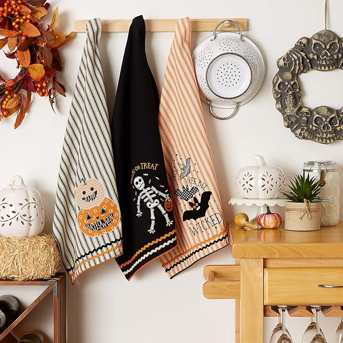DII Happy Halloween Dishtowel Collection Embellished Cotton Kitchen Hand Towel Set, 18x28, Trick or Treat Skeleton, 3 Count