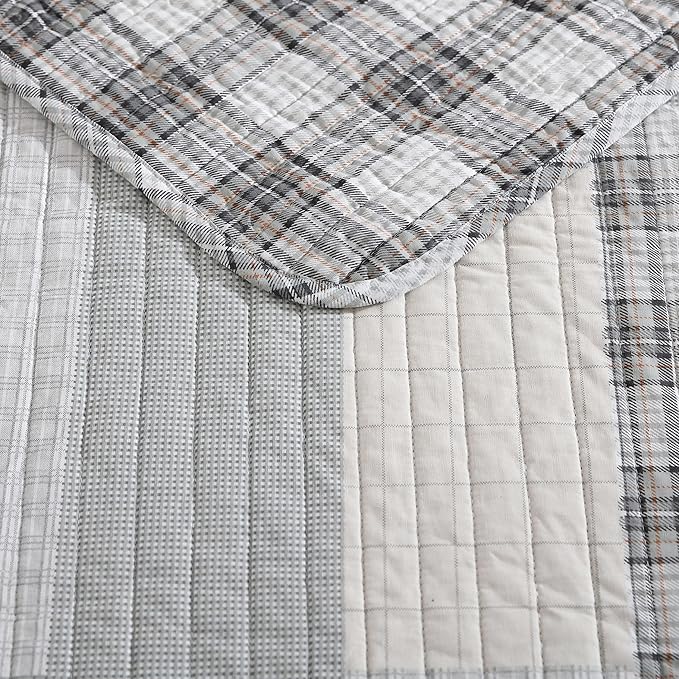 Eddie Bauer - Twin Quilt Set, Cotton Reversible Bedding with Matching Sham, Home Decor for All Seasons (Fairview Grey, Twin)