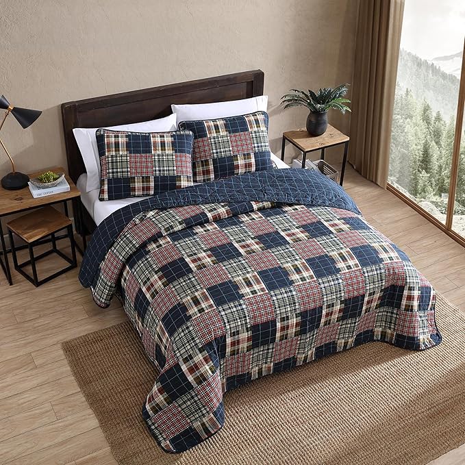 Eddie Bauer - Twin Quilt Set, Cotton Reversible Bedding with Matching Sham, Luxurious Bedding Set (Madrona Navy/Red, Twin)