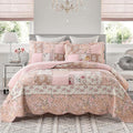 Yvooxny Quilts California King Patchwork Pink Floral Quilt Set Vintage Shabby Chic Botanical Quilted Bedspread 3-Piece Quilt Set with Ruffles for All Seasons, California King, 118 * 110 Inches