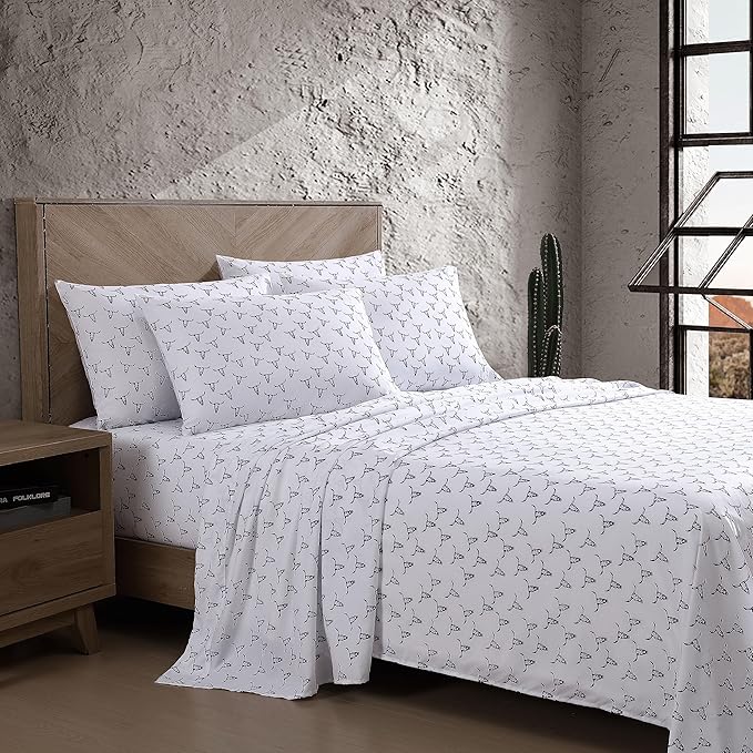 Wrangler - King Bed Sheets, Ultra-Soft & Lightweight Bedding with Matching Pillowcases, Lightweight Bed Set for All Season Comfort, Oeko-Tex Certified (Steer Skulls Black)