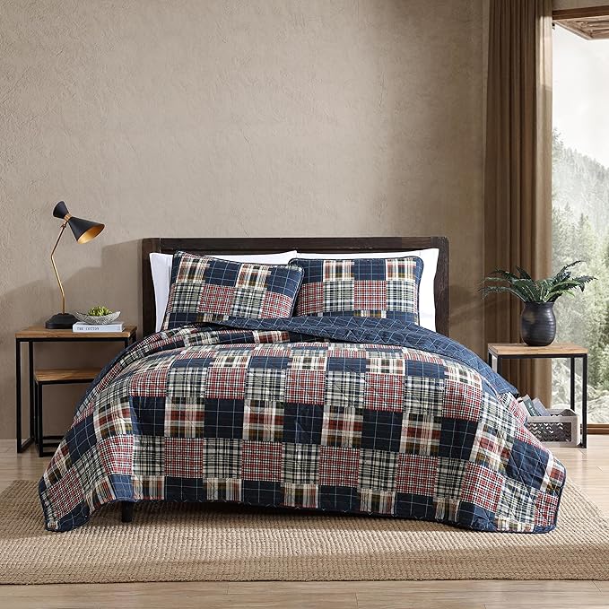 Eddie Bauer - Twin Quilt Set, Cotton Reversible Bedding with Matching Sham, Luxurious Bedding Set (Madrona Navy/Red, Twin)