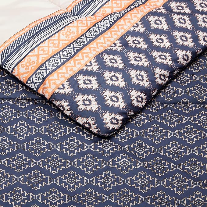 Amazon Basics Lightweight Microfiber Comforter Sets, 3-Pieces, Geometrics, King
